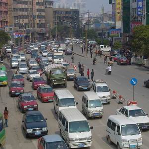 �L(zh��ng)ɳ܇վ��·